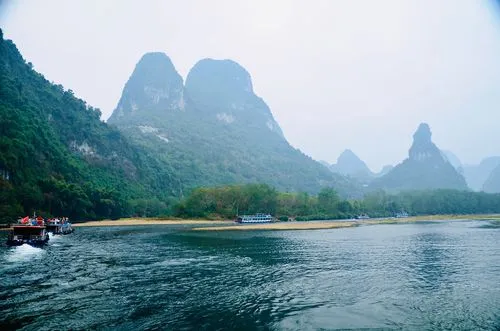 智慧节能无人化